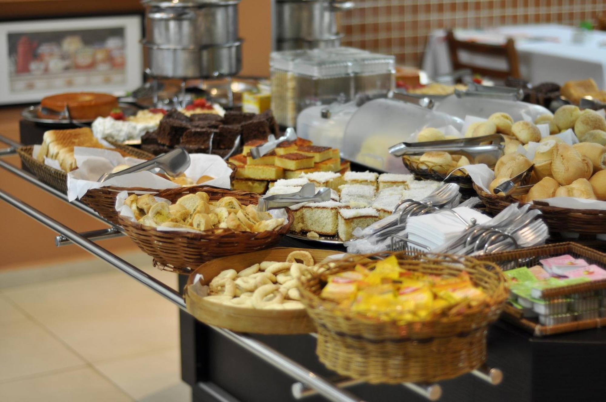 Hotel Carolina Plaza Uberaba Ngoại thất bức ảnh
