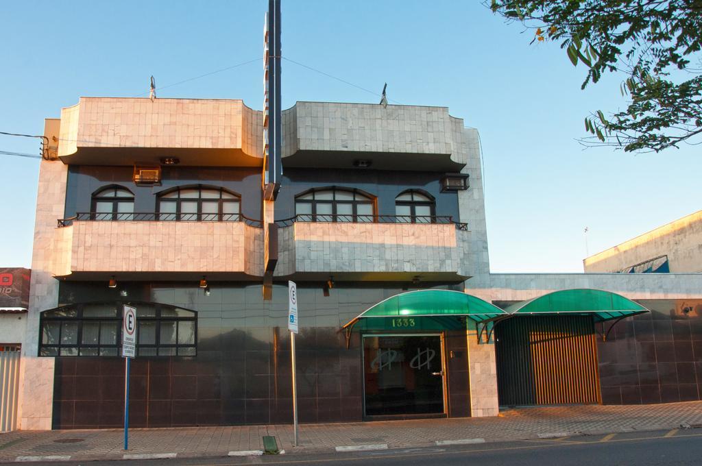 Hotel Carolina Plaza Uberaba Ngoại thất bức ảnh